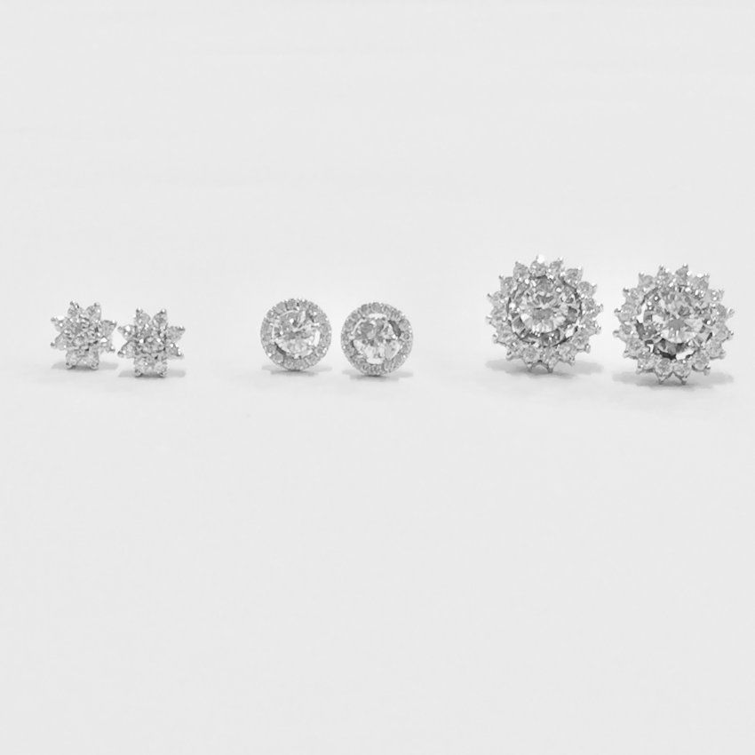 Pendientes estrella en oro blanco y diamantes